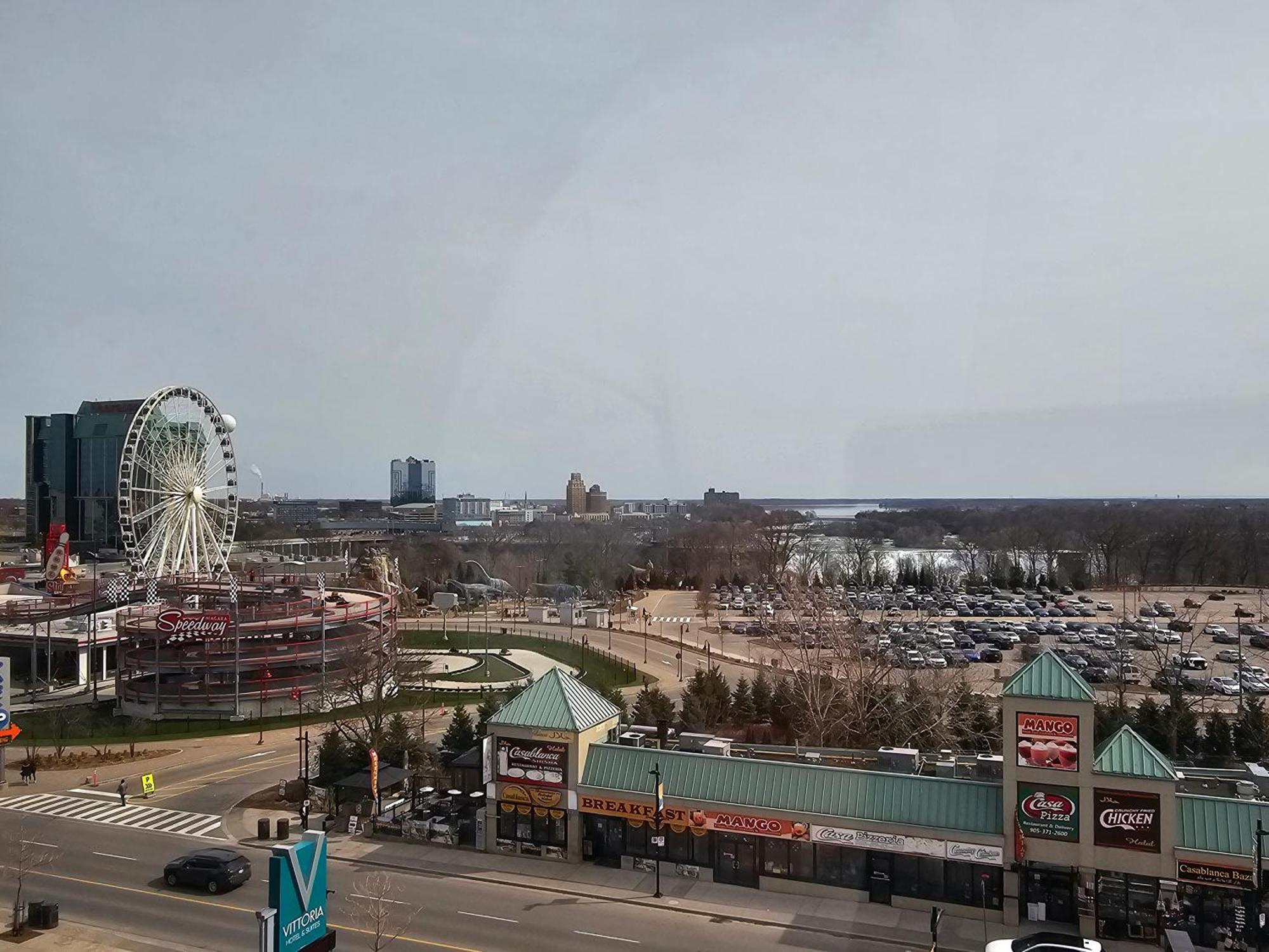 Vittoria Hotel&Suites Niagara Falls Esterno foto