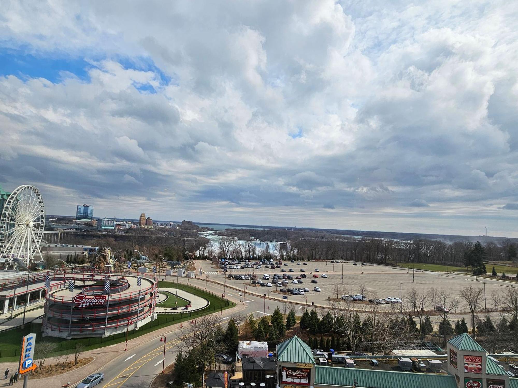 Vittoria Hotel&Suites Niagara Falls Esterno foto
