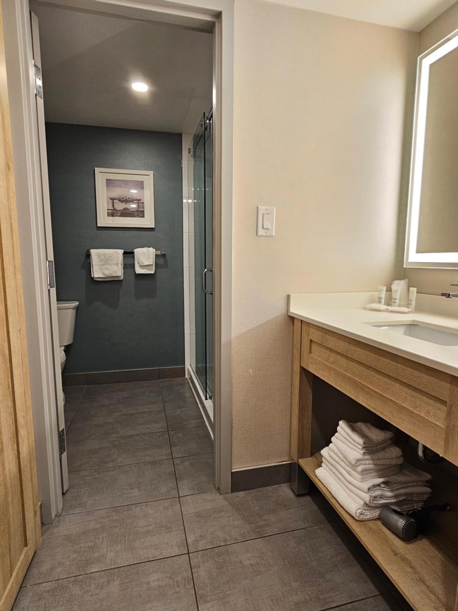 Vittoria Hotel&Suites Niagara Falls Esterno foto